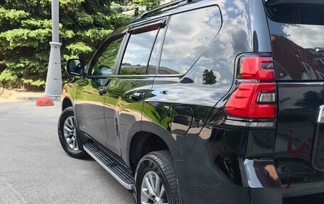 Toyota Land Cruiser Prado 150 рестайлинг 2, 2017 год, 4 900 000 рублей, 15 фотография