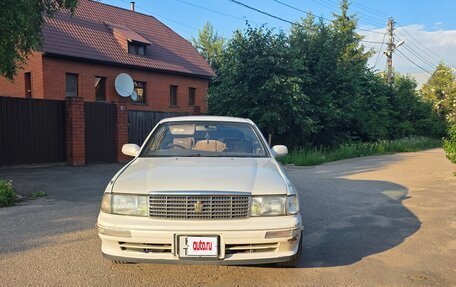 Toyota Crown, 1993 год, 370 000 рублей, 2 фотография