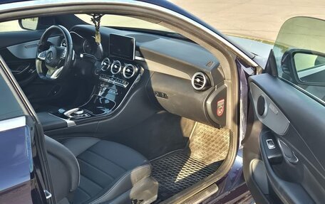 Mercedes-Benz C-Класс, 2016 год, 3 000 000 рублей, 9 фотография