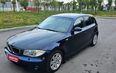 BMW 1 серия, 2006 год, 999 000 рублей, 4 фотография