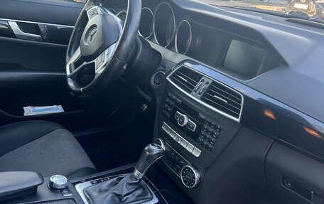 Mercedes-Benz C-Класс, 2012 год, 1 650 000 рублей, 6 фотография