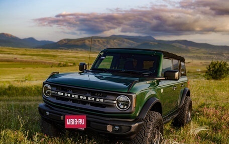 Ford Bronco, 2022 год, 7 000 000 рублей, 4 фотография