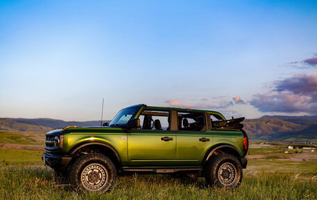 Ford Bronco, 2022 год, 7 000 000 рублей, 25 фотография