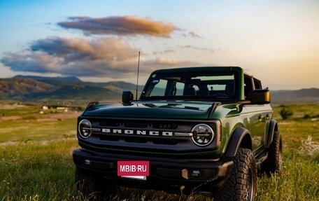 Ford Bronco, 2022 год, 7 000 000 рублей, 27 фотография