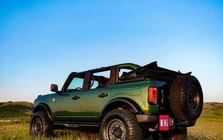 Ford Bronco, 2022 год, 7 000 000 рублей, 30 фотография