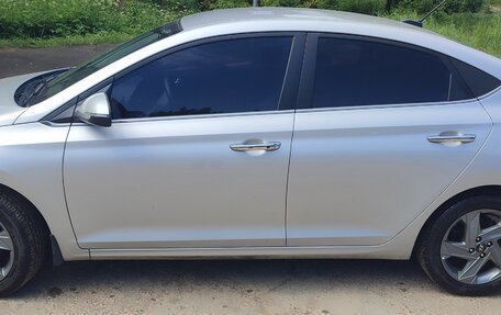 Hyundai Solaris II рестайлинг, 2020 год, 1 630 000 рублей, 3 фотография