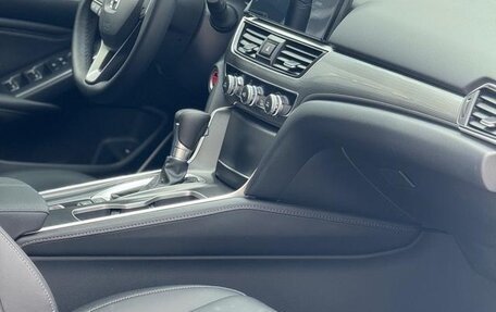 Honda Accord IX рестайлинг, 2021 год, 2 000 000 рублей, 9 фотография