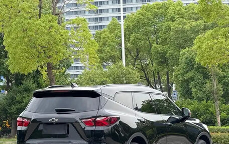 Chevrolet Blazer III, 2022 год, 1 890 334 рублей, 2 фотография