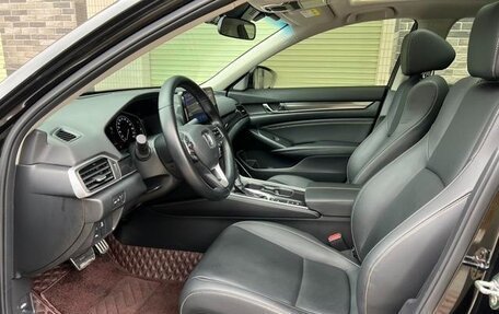 Honda Accord IX рестайлинг, 2021 год, 2 200 000 рублей, 7 фотография
