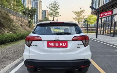 Honda Vezel, 2021 год, 1 299 000 рублей, 9 фотография