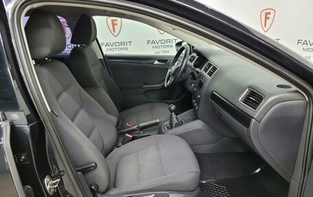 Volkswagen Jetta VI, 2011 год, 789 000 рублей, 14 фотография