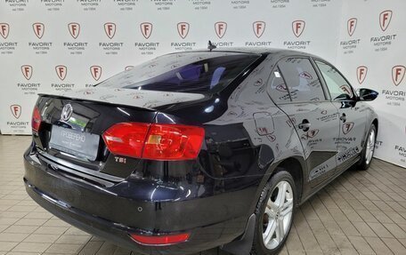 Volkswagen Jetta VI, 2011 год, 789 000 рублей, 6 фотография