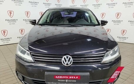 Volkswagen Jetta VI, 2011 год, 789 000 рублей, 2 фотография