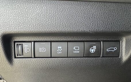 Toyota Venza, 2022 год, 3 250 000 рублей, 12 фотография