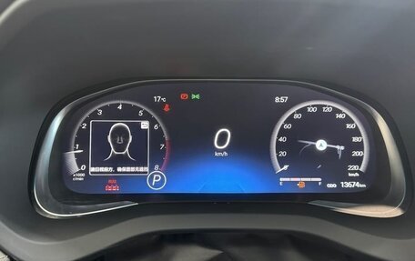 Toyota Venza, 2022 год, 3 250 000 рублей, 11 фотография