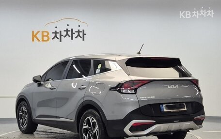 KIA Sportage IV рестайлинг, 2022 год, 2 500 000 рублей, 2 фотография
