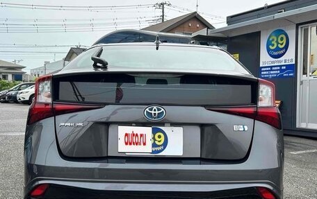 Toyota Prius IV XW50, 2022 год, 1 580 027 рублей, 6 фотография