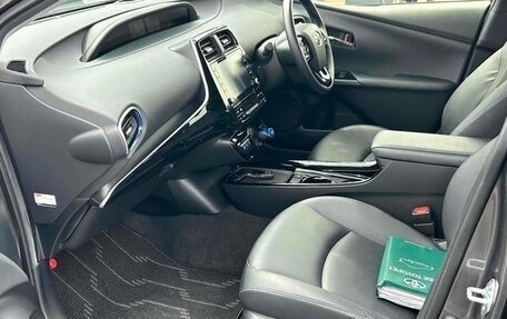 Toyota Prius IV XW50, 2022 год, 1 580 027 рублей, 8 фотография