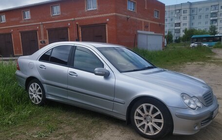 Mercedes-Benz C-Класс, 2004 год, 757 000 рублей, 5 фотография