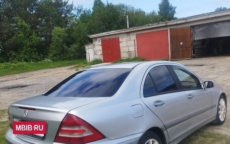 Mercedes-Benz C-Класс, 2004 год, 757 000 рублей, 4 фотография