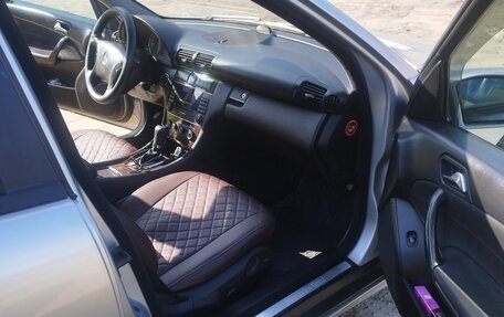 Mercedes-Benz C-Класс, 2004 год, 757 000 рублей, 17 фотография