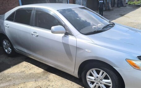 Toyota Camry, 2006 год, 700 000 рублей, 3 фотография