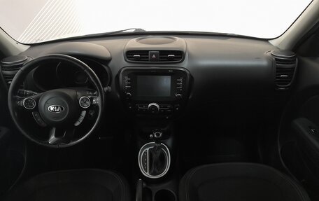 KIA Soul II рестайлинг, 2017 год, 1 399 000 рублей, 10 фотография