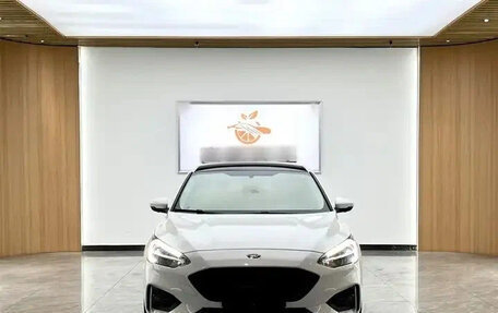 Ford Focus IV, 2022 год, 1 379 000 рублей, 2 фотография