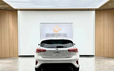 Ford Focus IV, 2022 год, 1 379 000 рублей, 5 фотография