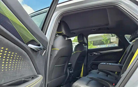 Geely Tugella FY11, 2022 год, 1 900 000 рублей, 9 фотография