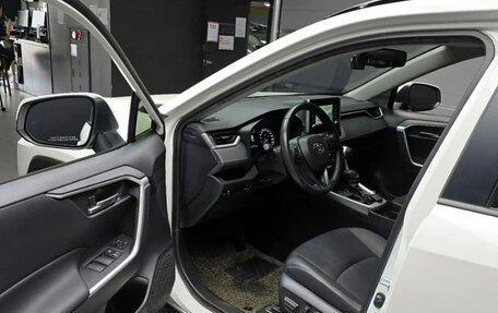 Toyota RAV4, 2021 год, 3 196 743 рублей, 11 фотография