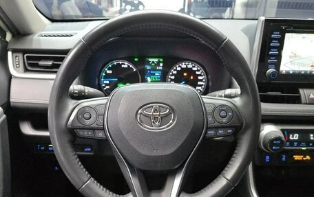 Toyota RAV4, 2021 год, 3 196 743 рублей, 13 фотография