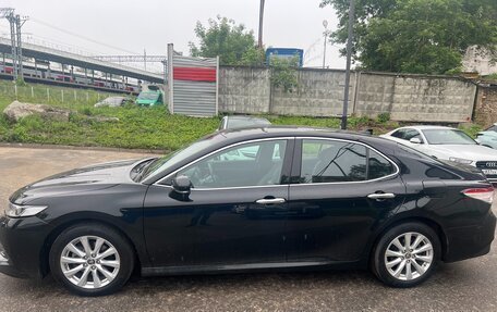 Toyota Camry, 2020 год, 2 450 000 рублей, 3 фотография