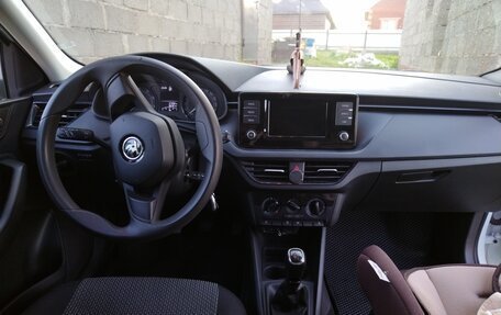 Skoda Rapid II, 2021 год, 1 500 000 рублей, 3 фотография
