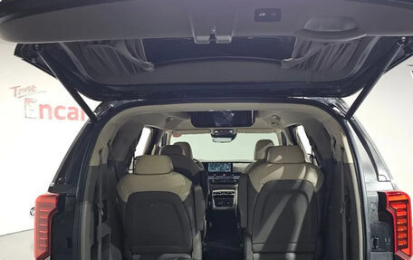 KIA Carnival, 2023 год, 3 325 000 рублей, 8 фотография