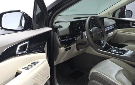 KIA Carnival, 2023 год, 3 325 000 рублей, 6 фотография