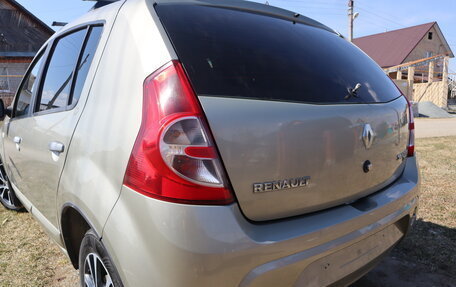 Renault Logan I, 2011 год, 695 000 рублей, 6 фотография