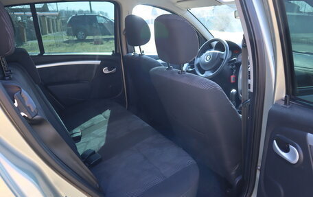 Renault Logan I, 2011 год, 695 000 рублей, 14 фотография