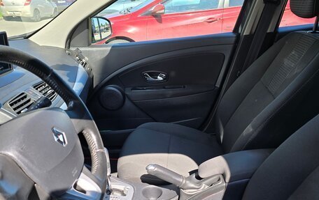 Renault Megane III, 2012 год, 625 000 рублей, 11 фотография