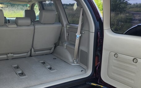 Toyota Land Cruiser Prado 120 рестайлинг, 2005 год, 1 800 000 рублей, 9 фотография
