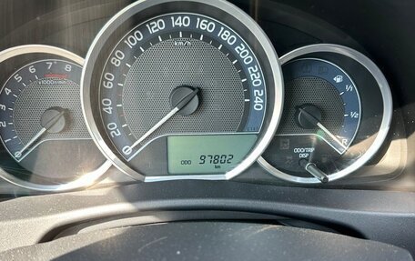 Toyota Auris II, 2014 год, 1 450 000 рублей, 2 фотография