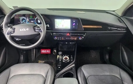 KIA Niro, 2022 год, 2 450 000 рублей, 5 фотография