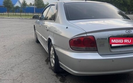 Hyundai Sonata IV рестайлинг, 2002 год, 364 990 рублей, 8 фотография