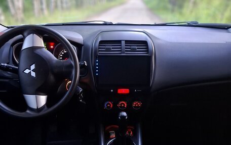 Mitsubishi ASX I рестайлинг, 2010 год, 900 000 рублей, 11 фотография