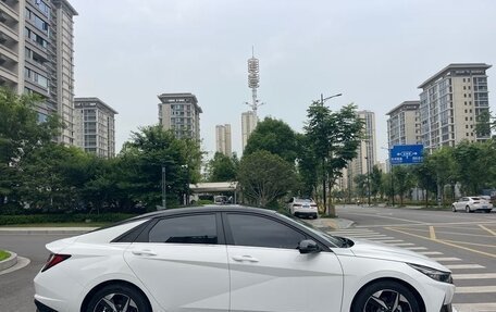 Hyundai Elantra, 2022 год, 1 510 000 рублей, 7 фотография