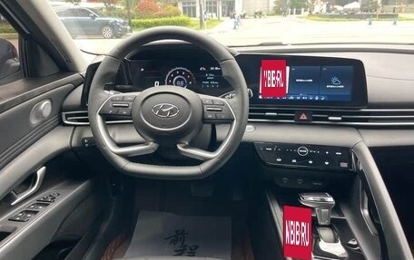Hyundai Elantra, 2022 год, 1 510 000 рублей, 14 фотография