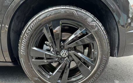 Volkswagen Touareg III, 2022 год, 5 800 000 рублей, 13 фотография