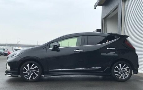 Toyota Aqua, 2022 год, 1 280 027 рублей, 3 фотография