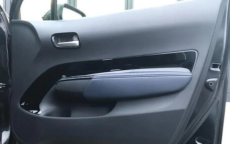 Toyota Aqua, 2022 год, 1 280 027 рублей, 8 фотография
