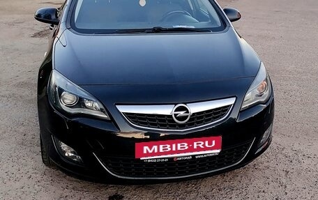 Opel Astra J, 2012 год, 820 000 рублей, 9 фотография